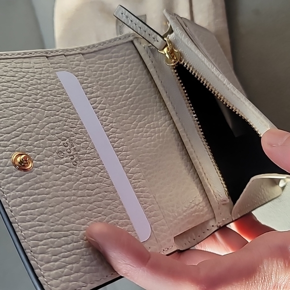 Gucci GG Marmont mini wallet - Picture 9 of 14